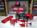 M 1568 Artikulated Traktor mit Zubehör M 1568 Artikulated Traktor mit Zubehör