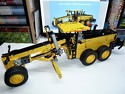 M 2350 Grader zu 42114 (83625) M 2350 Grader zu 42114 (83625)