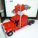 M 2710 roter truck