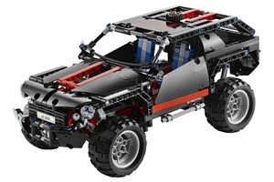 Lego 8081 Extreme Cruiser