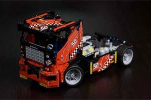 Lego 8041 Renn-Truck